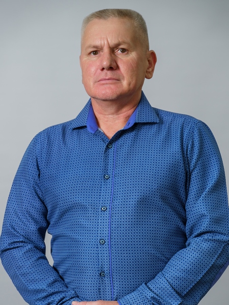 Крыш Александр Иванович.